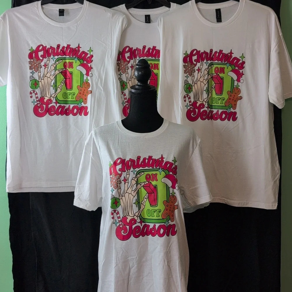 Christmas‎ T-Shirt, NWOT